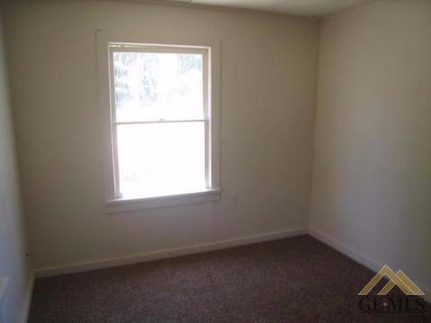532 Rose Ave, Taft, CA 93268 photo 7