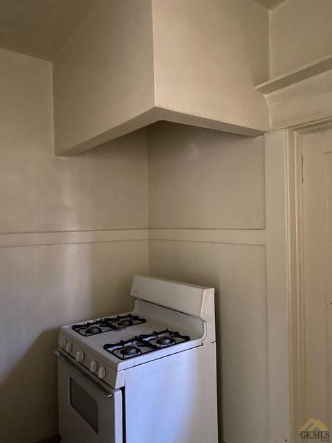 1701 B St, Bakersfield, CA 93301 photo 7