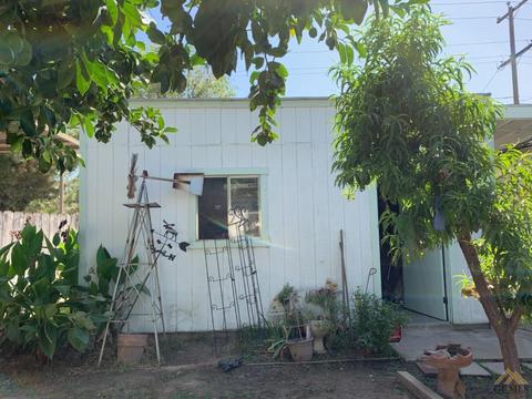 200 Beech St, Bakersfield, CA 93304 photo 18