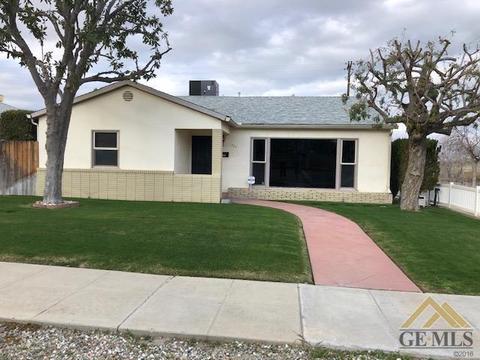 220 E Kern St, Taft, CA 93268 photo 1