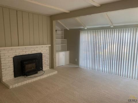 701 D St, Taft, CA 93268 photo 4