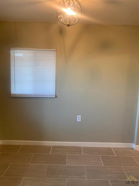 701 D St, Taft, CA 93268 photo 6