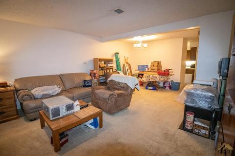 18241 Saint Andrews Dr #312, Tehachapi, CA 93561 photo 3