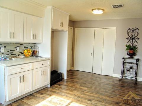 7812 Georgetown Ave, Lamont, CA 93241 photo 13