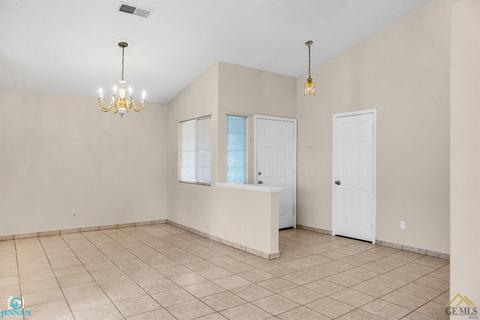 7515 Stone Breakers Ave, Bakersfield, CA 93313 photo 4