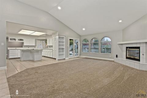 3304 Mckee Rd, Bakersfield, CA 93313 photo 13