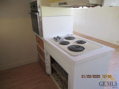 508 Polk St, Taft, CA 93268 photo 6