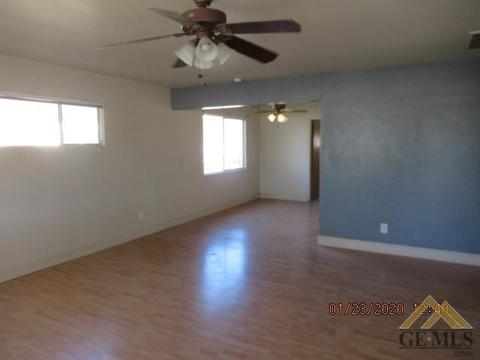508 Polk St, Taft, CA 93268 photo 9