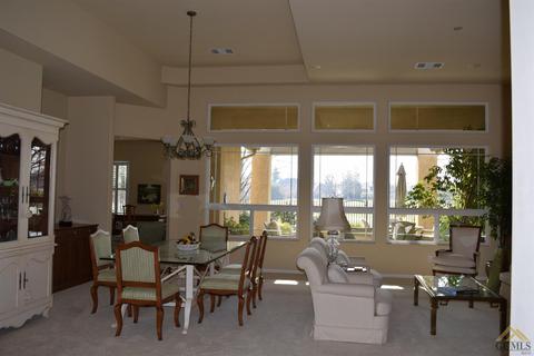 2219 Crocus Dr, Bakersfield, CA 93311 photo 4