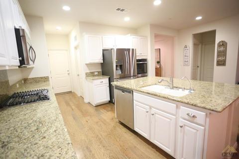509 White Alder Dr, Bakersfield, CA 93314 photo 6