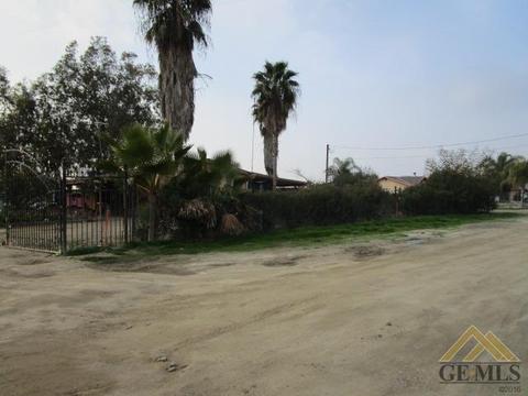 10439 Brutton St, Delano, CA 93215 photo 11