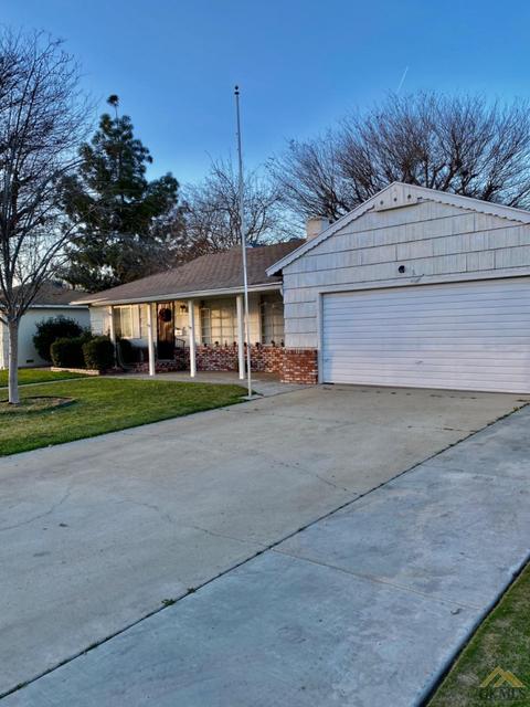 3714 Apache Ave, Bakersfield, CA 93309 photo 1