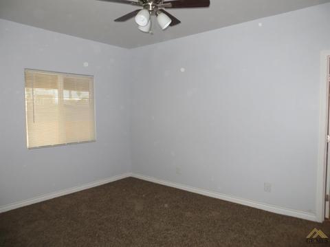 108 Monroe St, Taft, CA 93268 photo 12