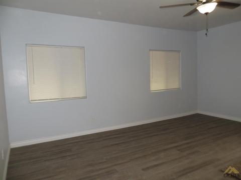 108 Monroe St, Taft, CA 93268 photo 4