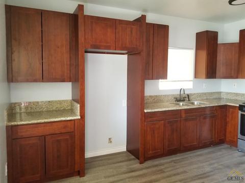 108 Monroe St, Taft, CA 93268 photo 9