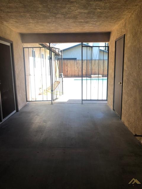 8901 Eucalyptus Dr, Bakersfield, CA 93306 photo 20