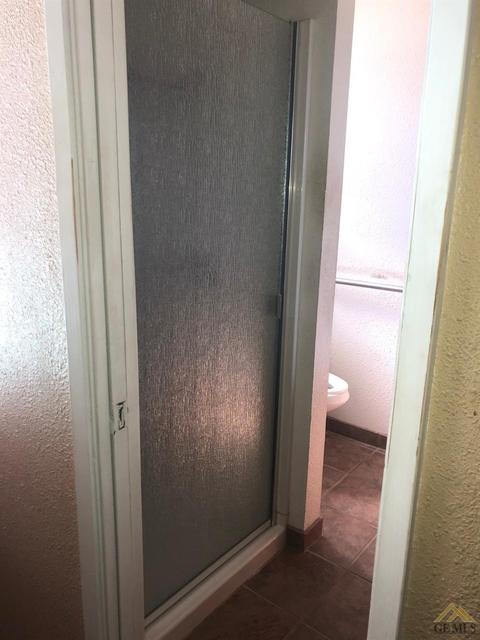 8901 Eucalyptus Dr, Bakersfield, CA 93306 photo 15