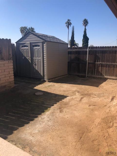 8901 Eucalyptus Dr, Bakersfield, CA 93306 photo 19