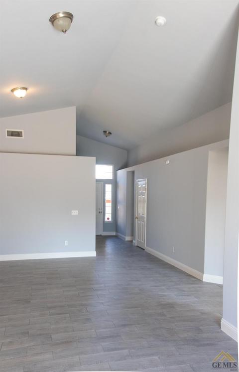 8709 Domingo St, Bakersfield, CA 93313 photo 19