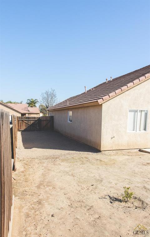 8709 Domingo St, Bakersfield, CA 93313 photo 14