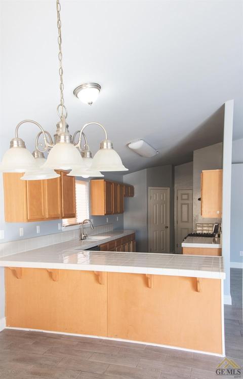 8709 Domingo St, Bakersfield, CA 93313 photo 7