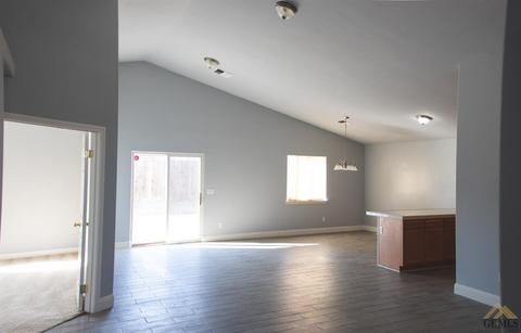 8709 Domingo St, Bakersfield, CA 93313 photo 4