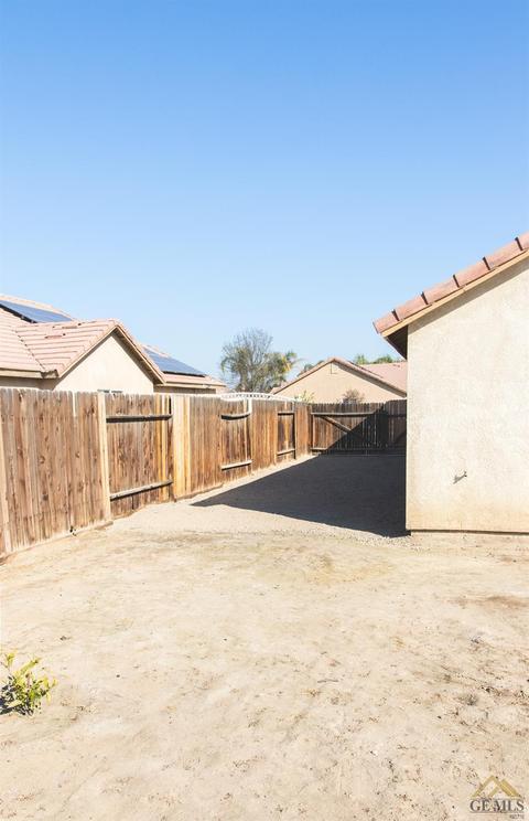 8709 Domingo St, Bakersfield, CA 93313 photo 25