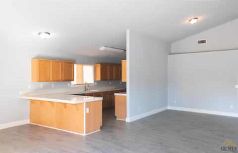 8709 Domingo St, Bakersfield, CA 93313 photo 8