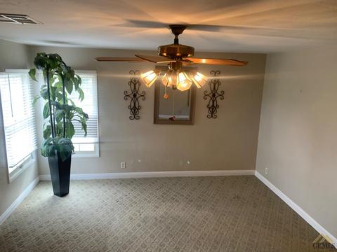 214 E Lucard St, Taft, CA 93268 photo 22