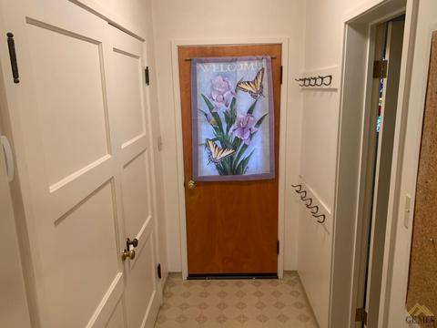 214 E Lucard St, Taft, CA 93268 photo 23