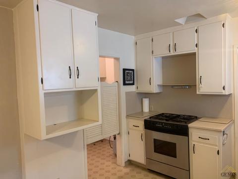 214 E Lucard St, Taft, CA 93268 photo 14