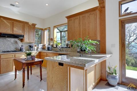 28054 Feather Rd, Keene, CA 93531 photo 7