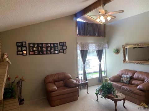 421 Sierra St, Taft, CA 93268 photo 6