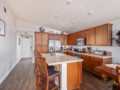 6407 Declaration Way, Bakersfield, CA 93313 photo 5