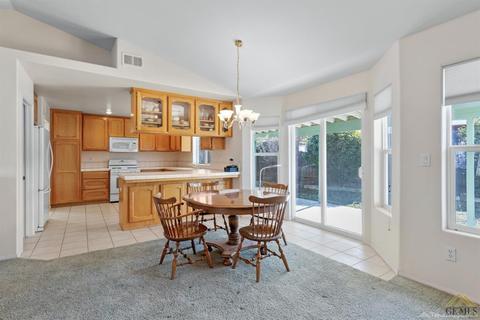 18470 Branding Iron Ct, Tehachapi, CA 93561 photo 8
