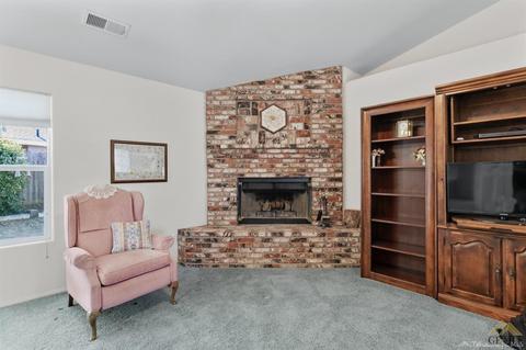 18470 Branding Iron Ct, Tehachapi, CA 93561 photo 5