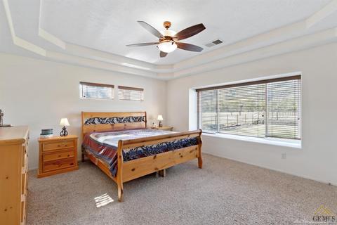 23481 Lakeview Dr, Tehachapi, CA 93561 photo 14
