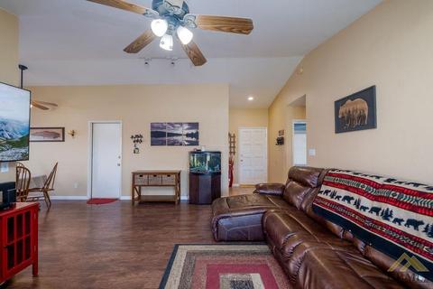 3937 Nan St, Bakersfield, CA 93312 photo 6