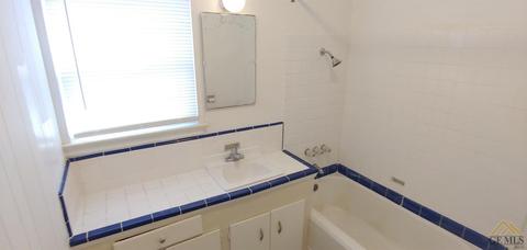 705 D St, Taft, CA 93268 photo 18