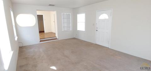 705 D St, Taft, CA 93268 photo 4