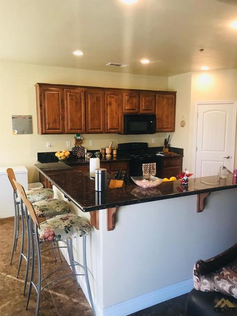2001 Bloomfield Ave, Wasco, CA 93280 photo 6