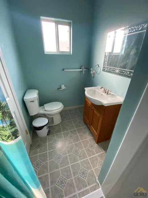1111 Eureka St, Bakersfield, CA 93305 photo 11