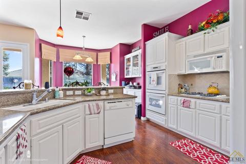 15717 Screaming Eagle Ave, Bakersfield, CA 93314 photo 9