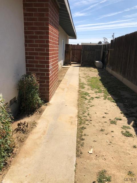 922 Devore Ave, Bakersfield, CA 93308 photo 19