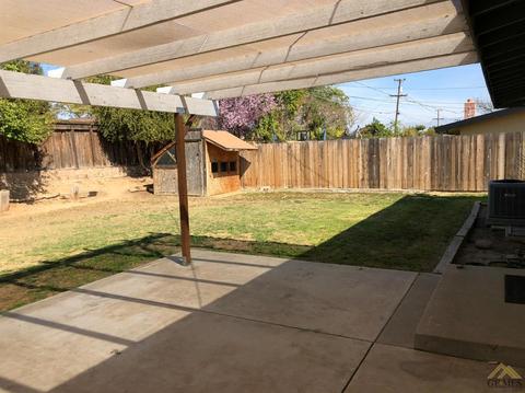 922 Devore Ave, Bakersfield, CA 93308 photo 17