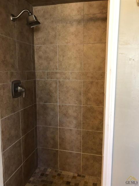922 Devore Ave, Bakersfield, CA 93308 photo 12