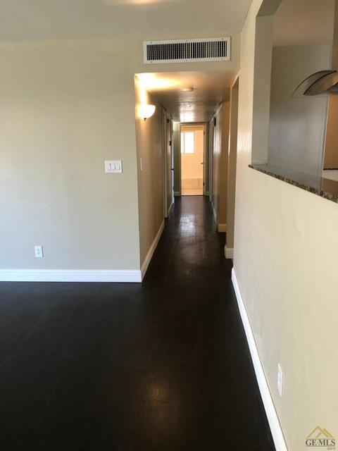922 Devore Ave, Bakersfield, CA 93308 photo 9