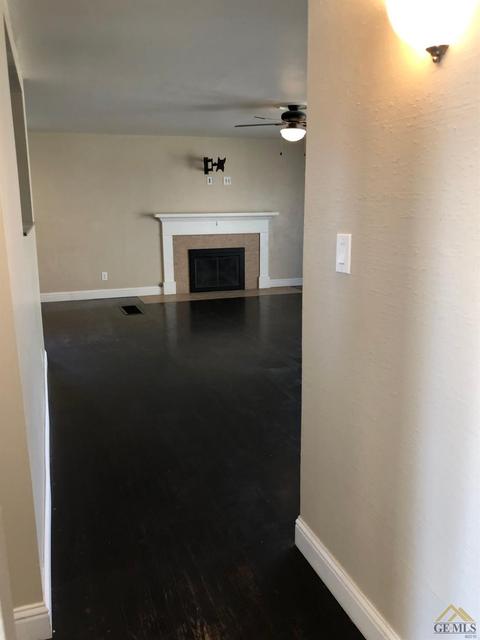 922 Devore Ave, Bakersfield, CA 93308 photo 3