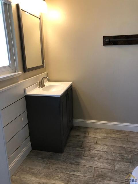 922 Devore Ave, Bakersfield, CA 93308 photo 11