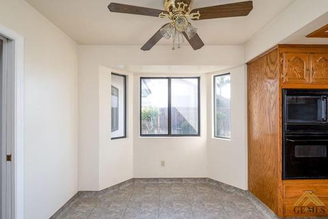 9504 Spokane Ave, Bakersfield, CA 93312 photo 16